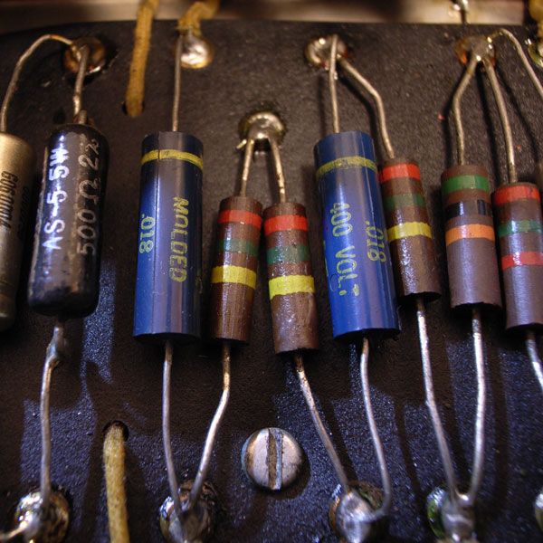 Tube Amp Repair　真空管アンプの修理